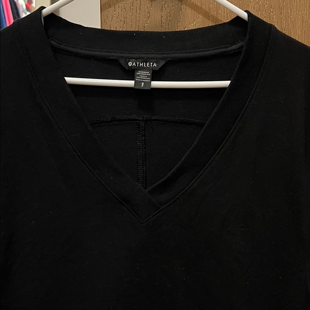 Athleta Black Retroterry V Neck Sweatshirt Tee size small NWT - Picture 4 of 10